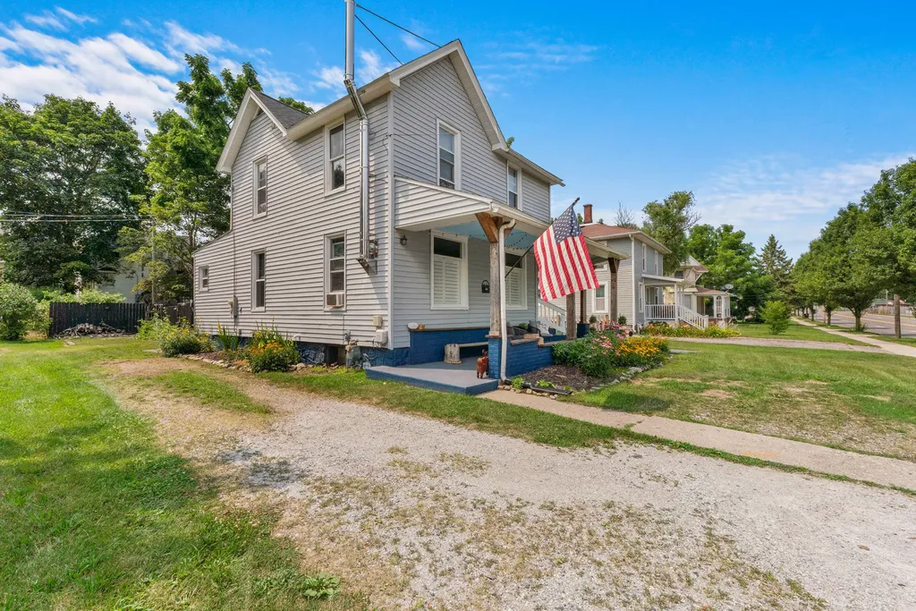150 S Broad Street Hillsdale City MI 49242