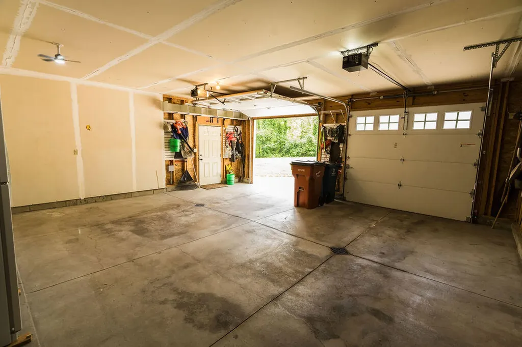 8319 Pine Island Drive NE Plainfield Charter Township MI 49321