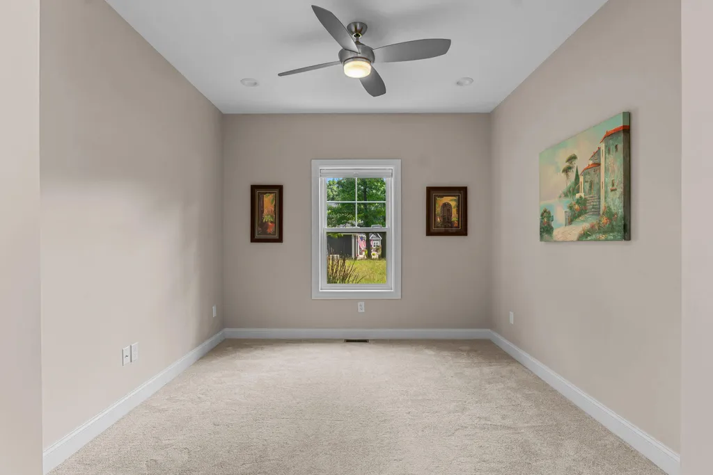 1222 Lochaven Circle Hillsdale Township MI 49242