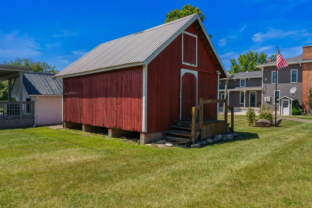 4927 28 1/2 Mile Road Homer Township MI 49245
