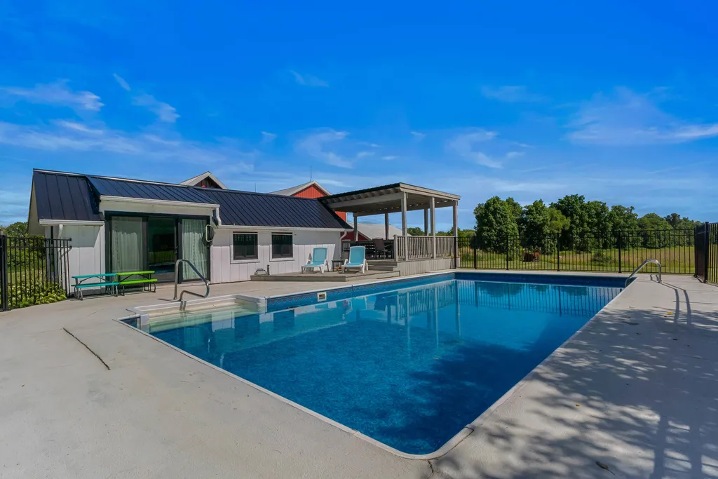 4927 28 1/2 Mile Road Homer Township MI 49245