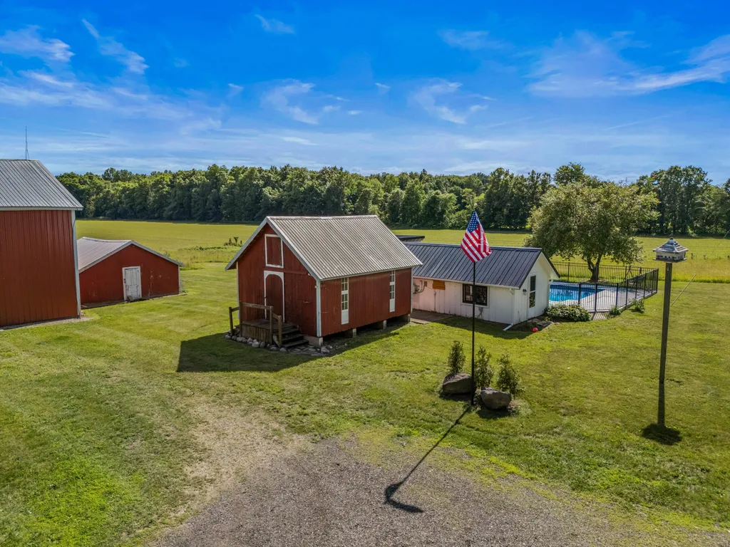 4927 28 1/2 Mile Road Homer Township MI 49245