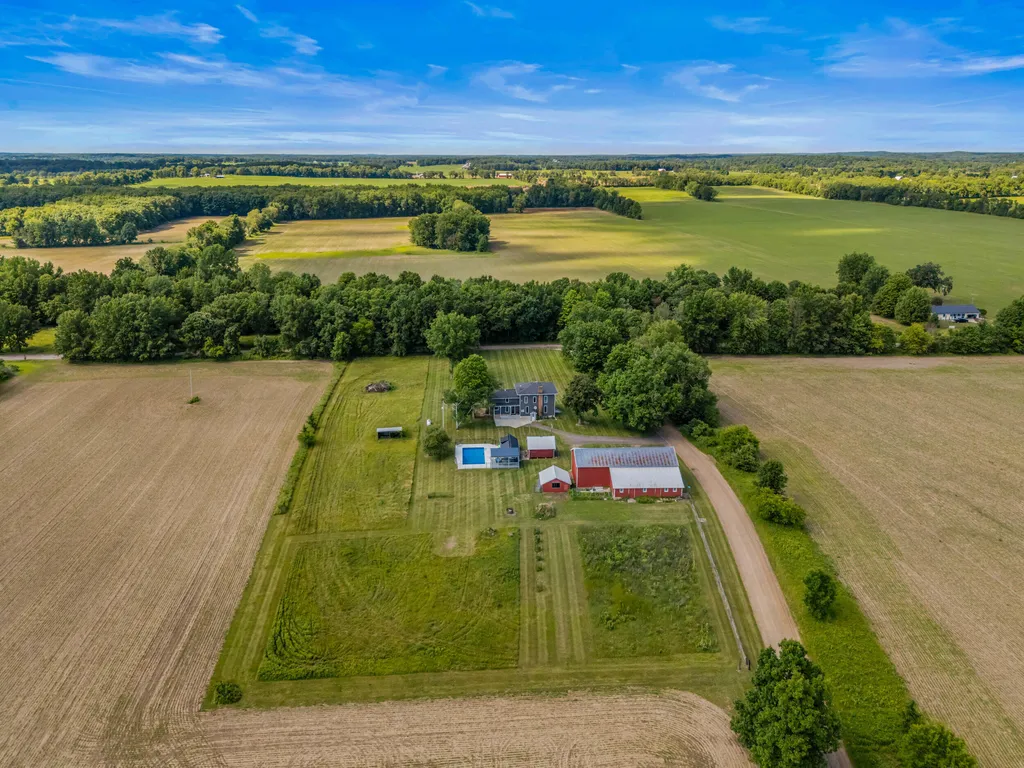 4927 28 1/2 Mile Road Homer Township MI 49245