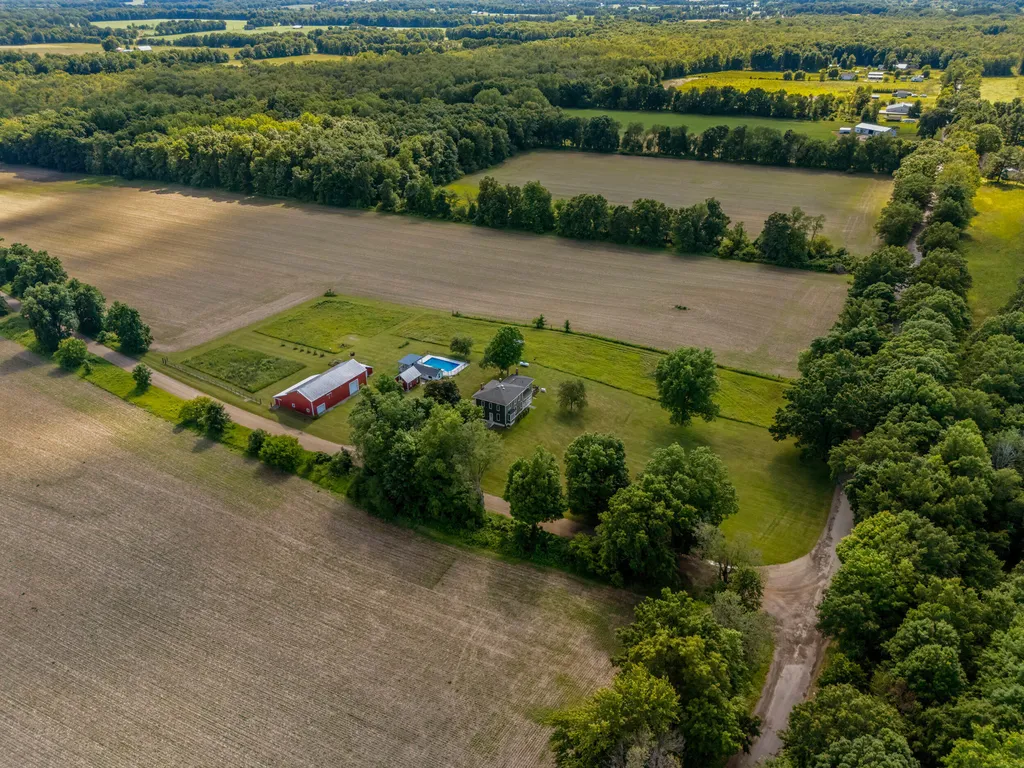 4927 28 1/2 Mile Road Homer Township MI 49245