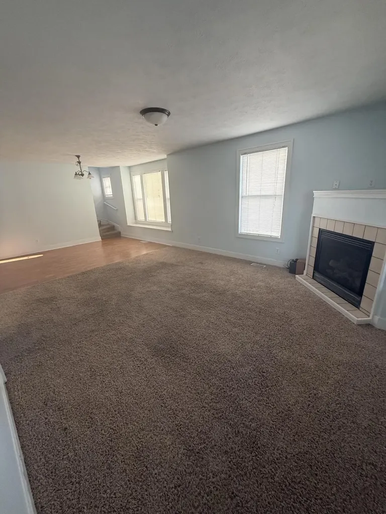 35 E 20th Street Holland City MI 49423