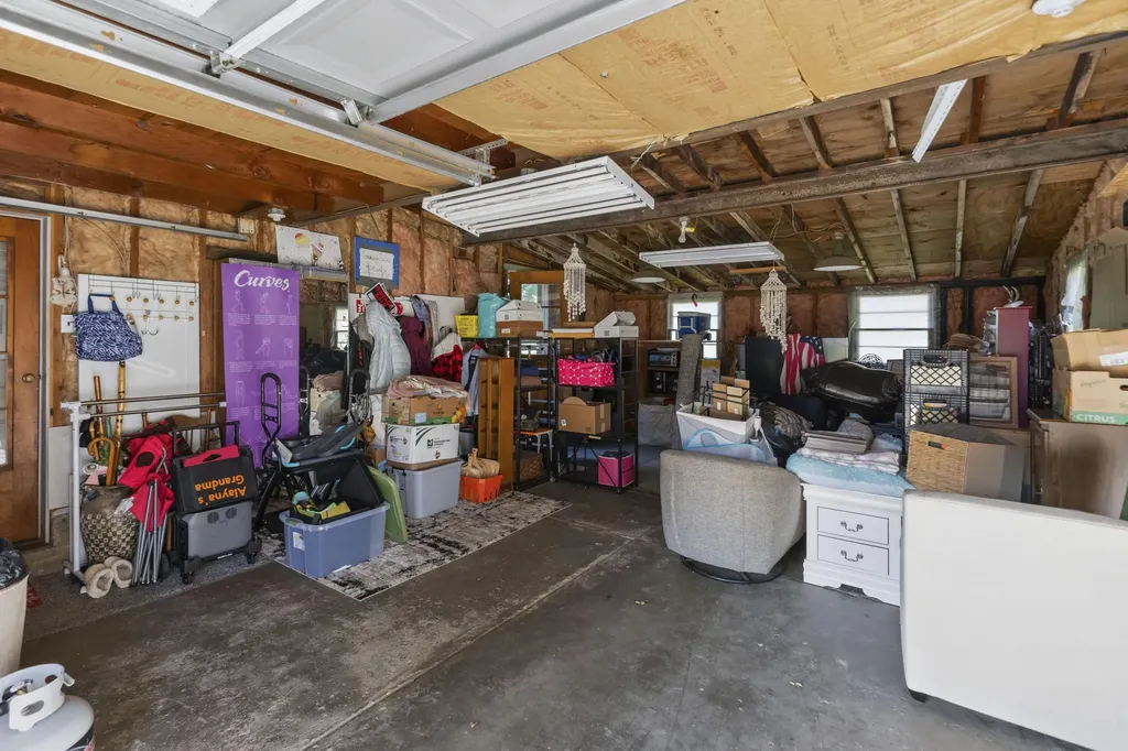 411 East Street Jonesville City MI 49250