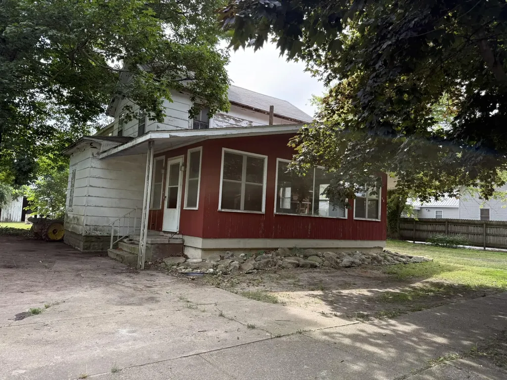 121 Prentiss Street Unknown City MI 49227