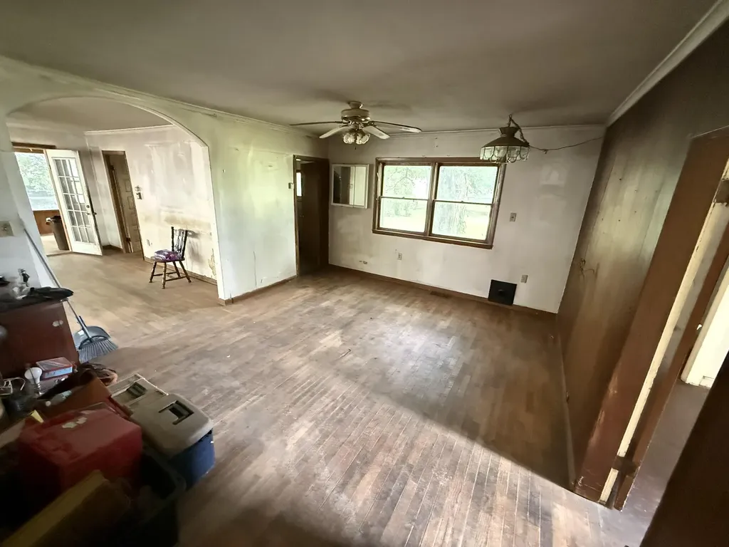 121 Prentiss Street Unknown City MI 49227