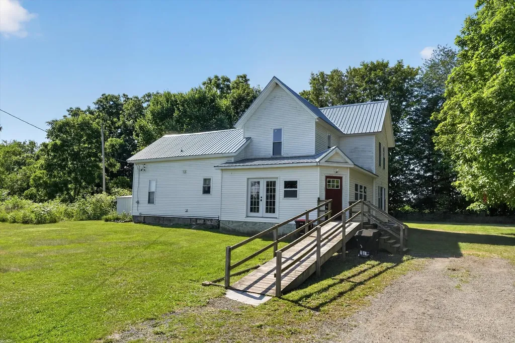 500 23 Mile Road Clarendon Township MI 49245
