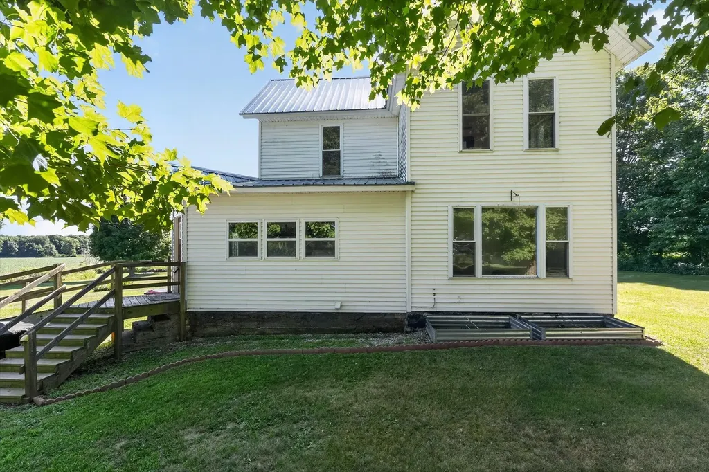 500 23 Mile Road Clarendon Township MI 49245