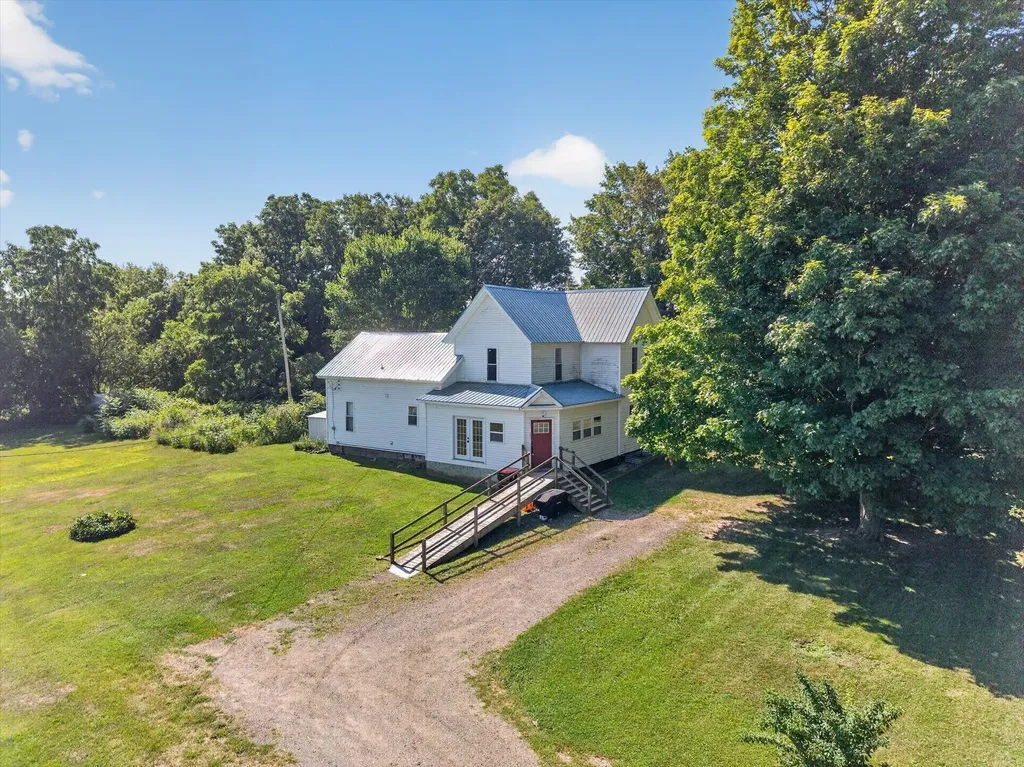 500 23 Mile Road Clarendon Township MI 49245