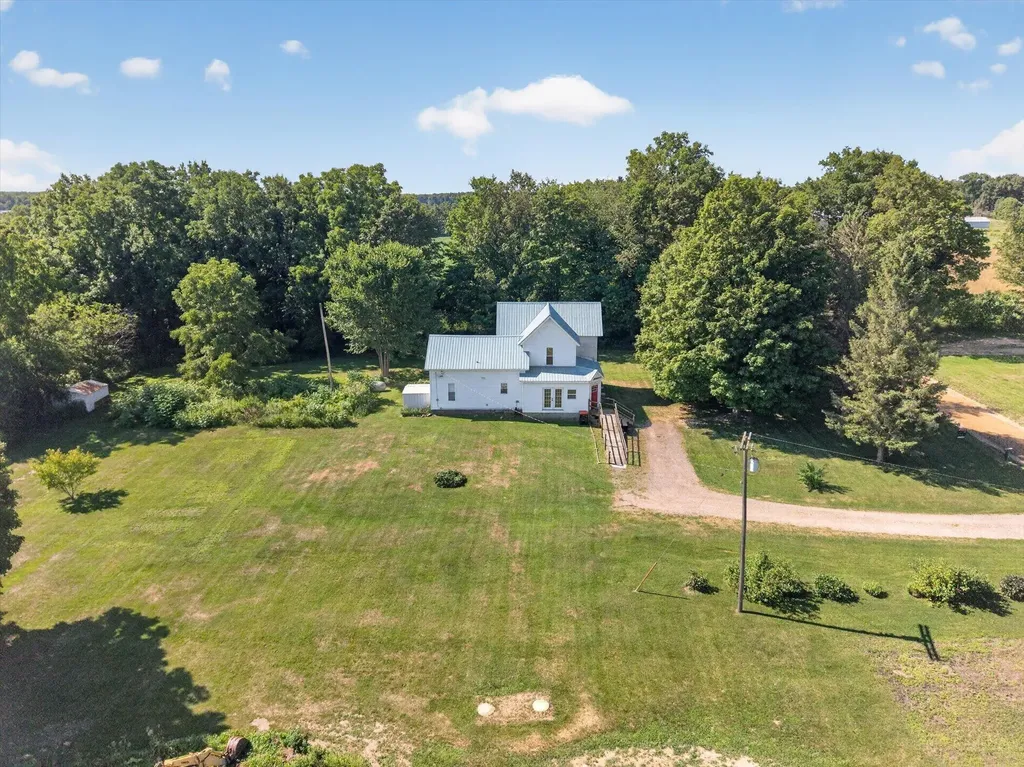 500 23 Mile Road Clarendon Township MI 49245