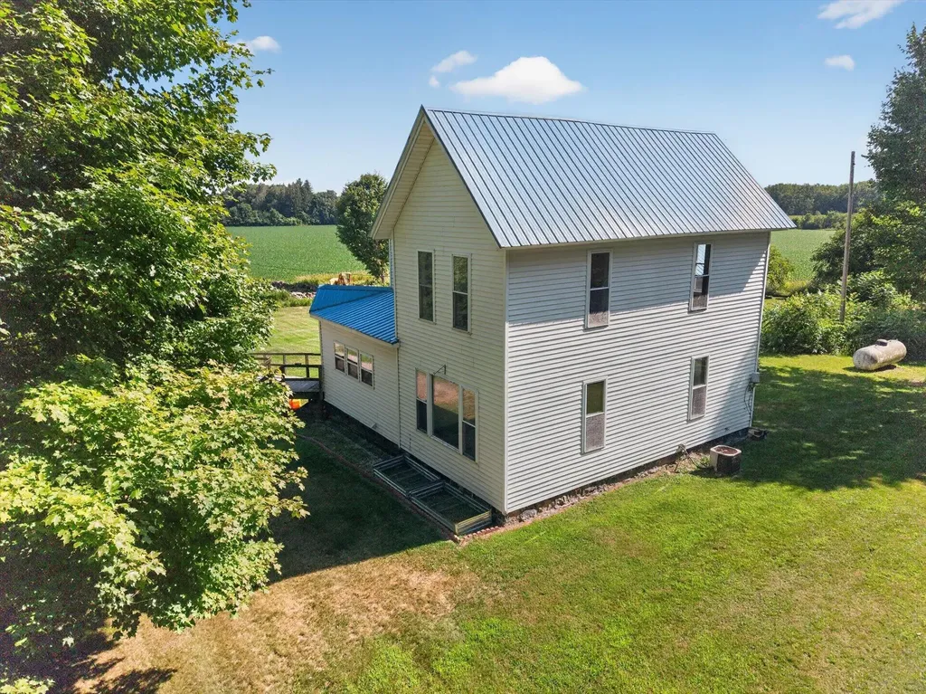 500 23 Mile Road Clarendon Township MI 49245