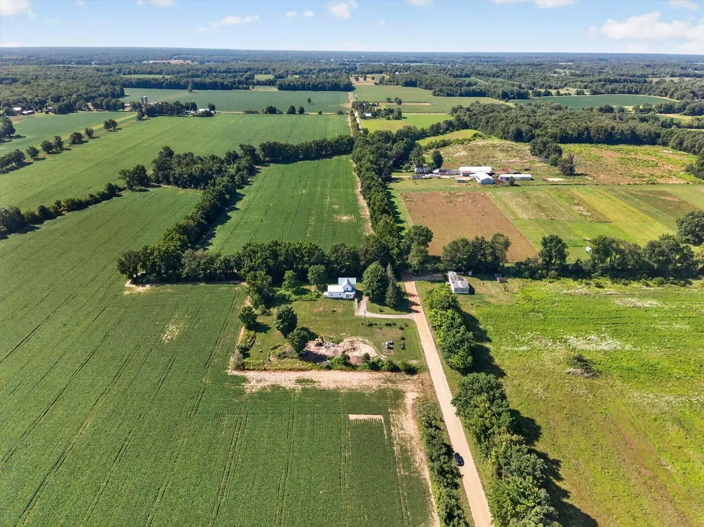 500 23 Mile Road Clarendon Township MI 49245