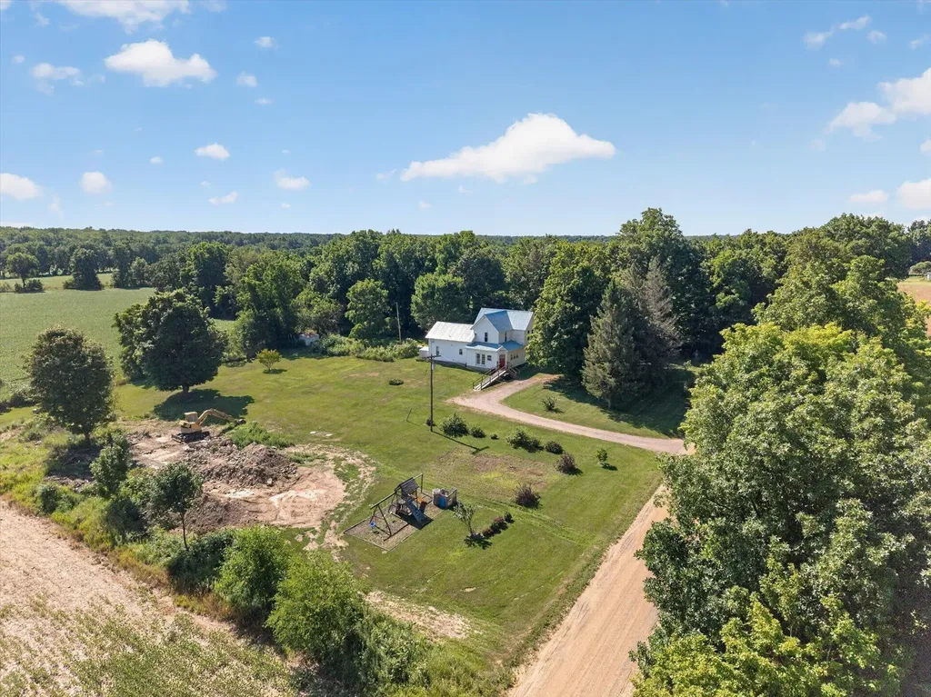 500 23 Mile Road Clarendon Township MI 49245