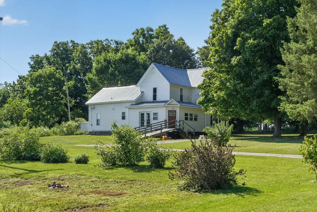 500 23 Mile Road Clarendon Township MI 49245