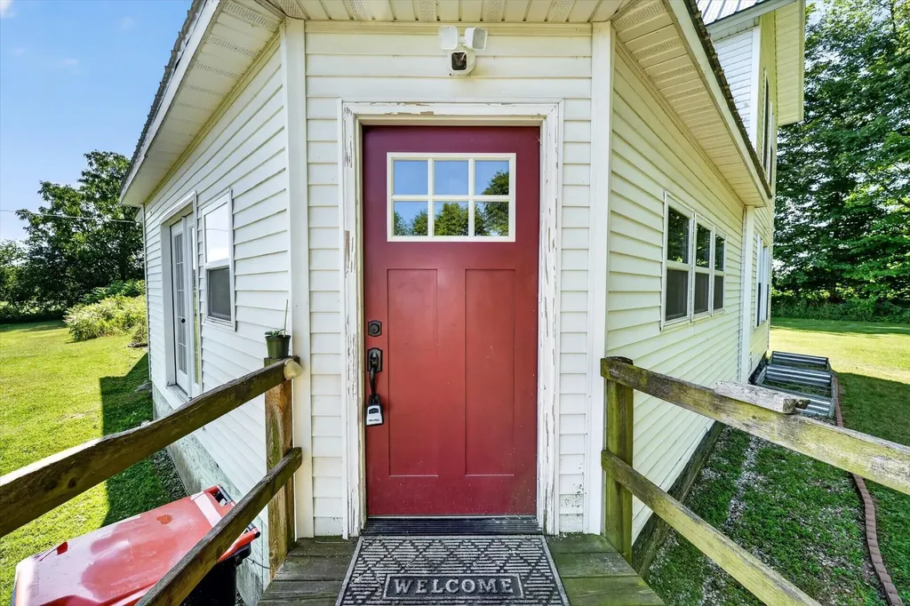 500 23 Mile Road Clarendon Township MI 49245