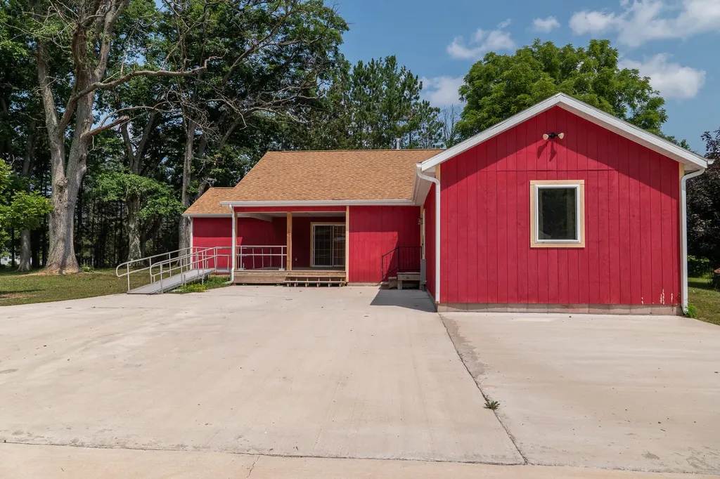 3820 N Beech Avenue Goodwell Township MI 49349