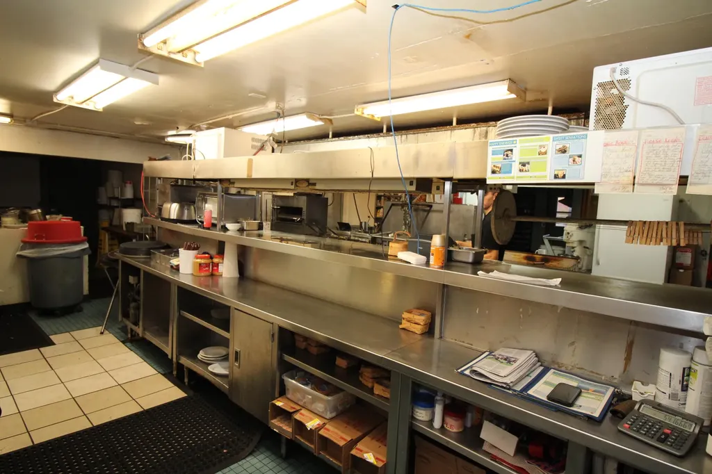 2403 Sunnyside Drive Cadillac City MI 49601