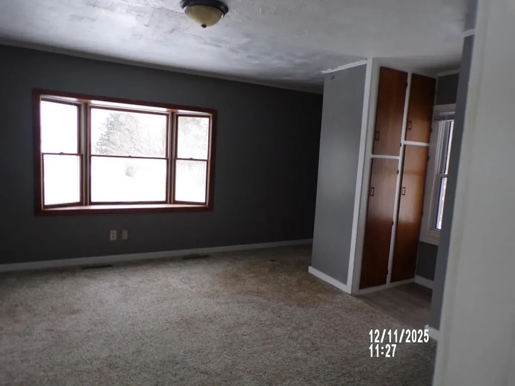 305 W Pine Street Big Rapids City MI 49307