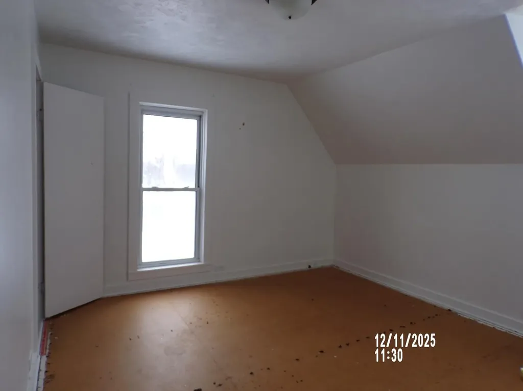 305 W Pine Street Big Rapids City MI 49307
