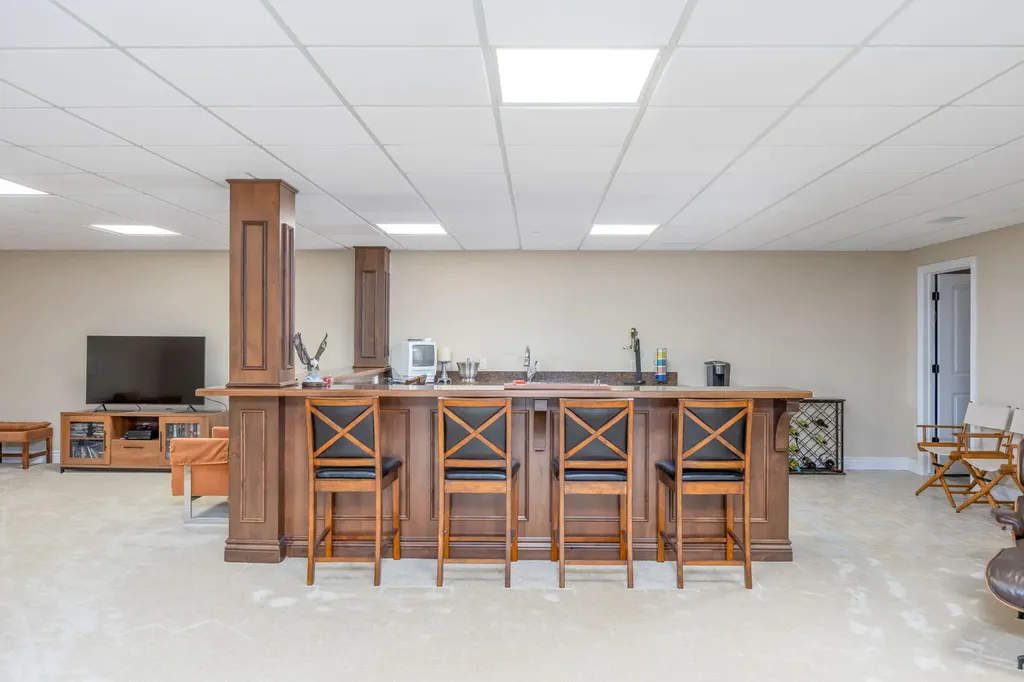 12083 Tullymore Drive Austin Township MI 49346