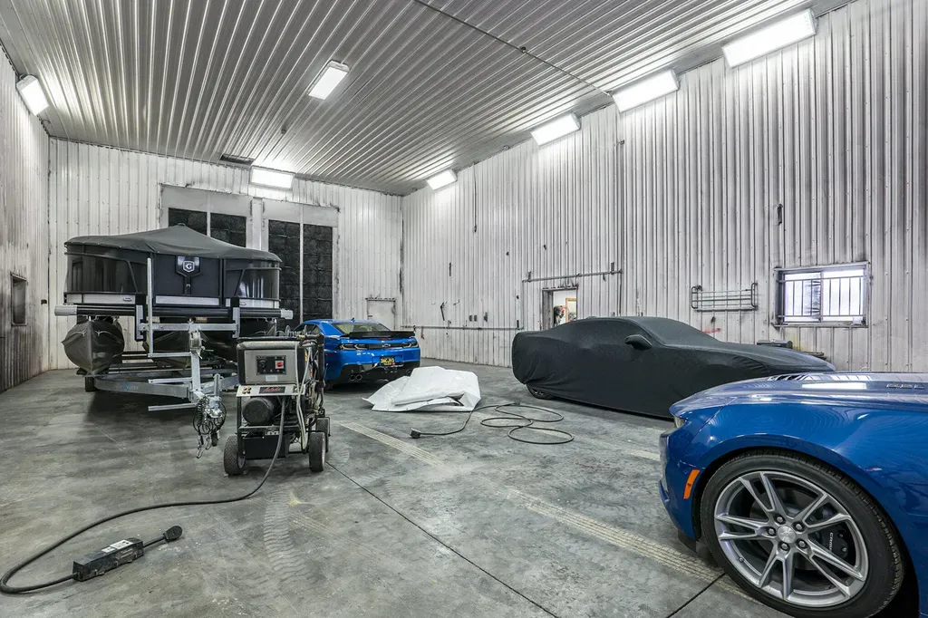 9941 210th Avenue Lincoln Township MI 49677