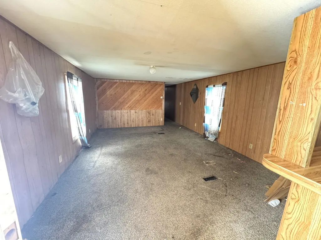 9941 210th Avenue Lincoln Township MI 49677