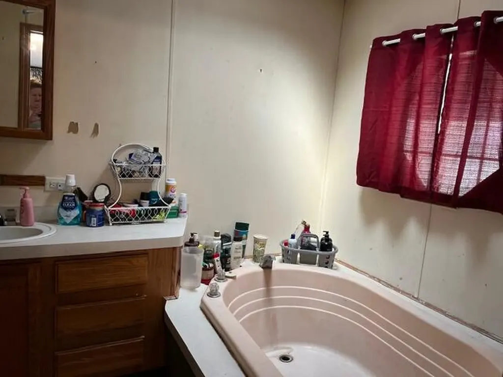 5237 S Chestnut Avenue Croton Township MI 49337