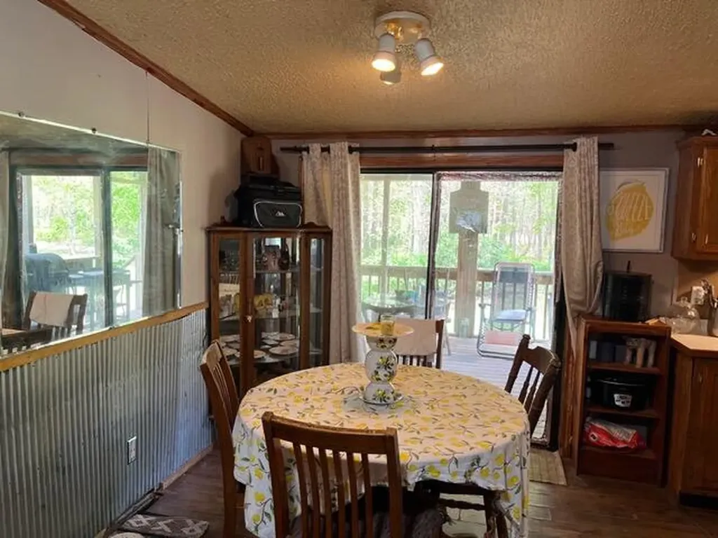 5237 S Chestnut Avenue Croton Township MI 49337