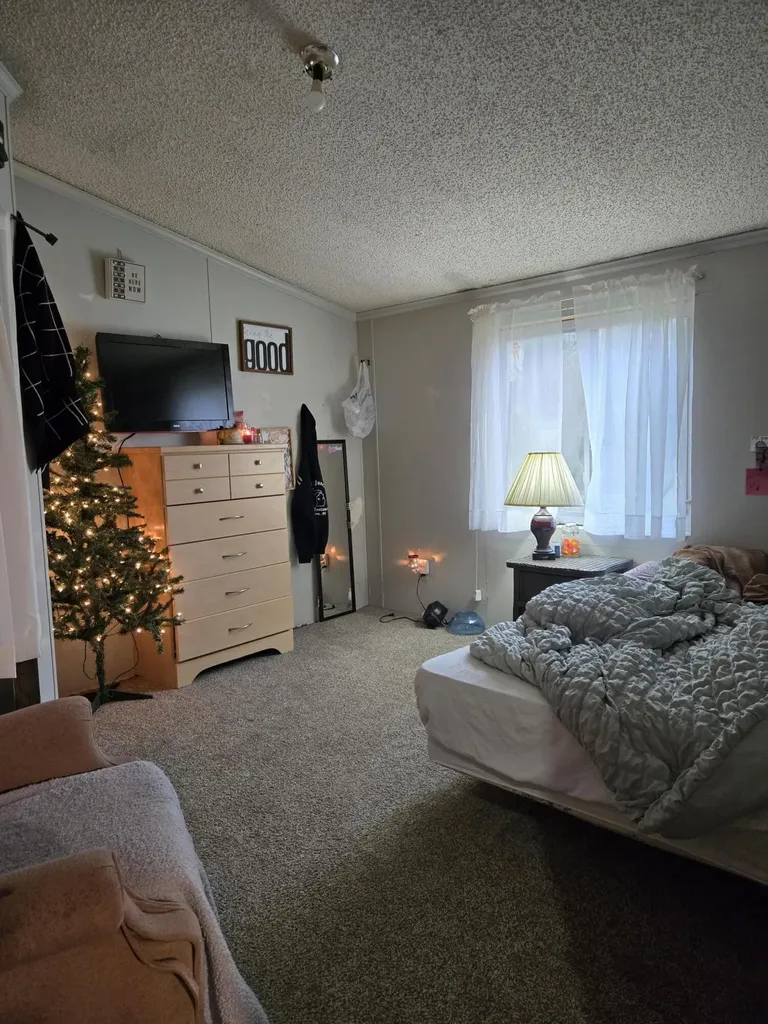 9156 50th Avenue Sylvan Township MI 49631
