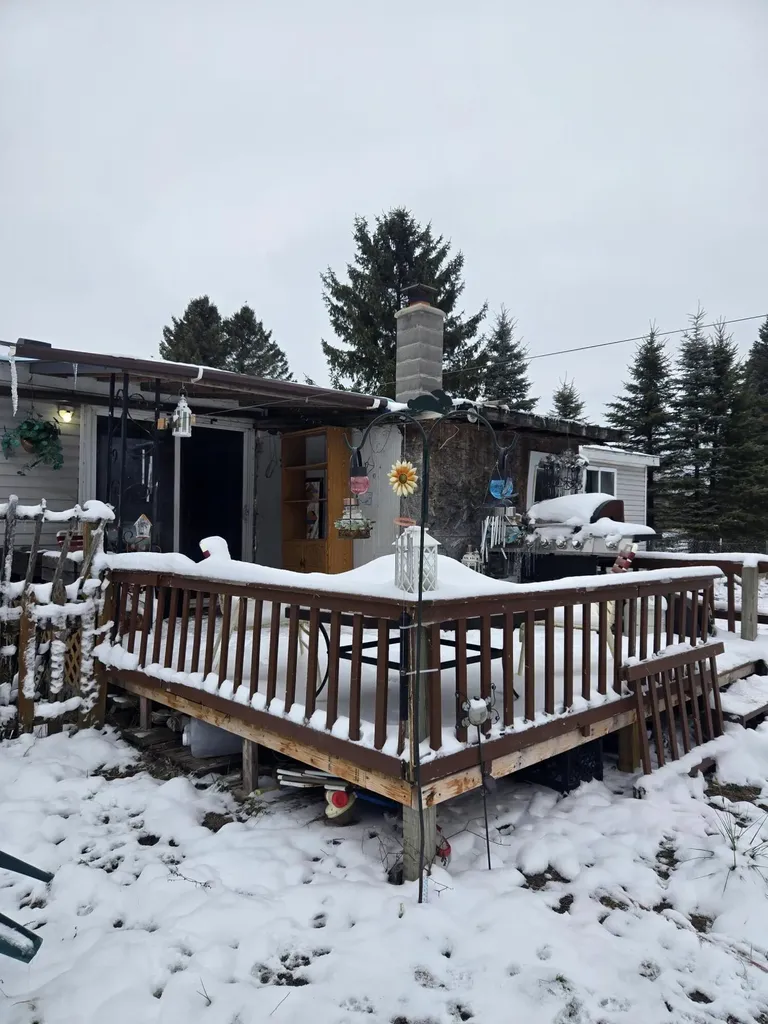 9156 50th Avenue Sylvan Township MI 49631
