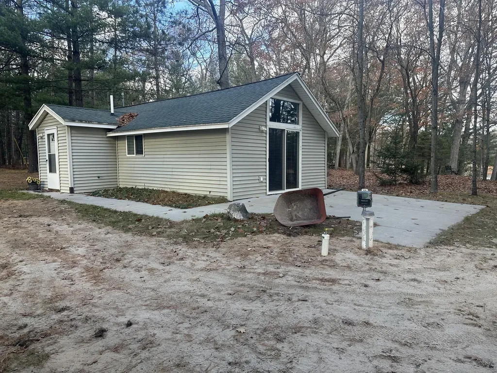 10018 S Rebecca Road Lake Township MI 49304