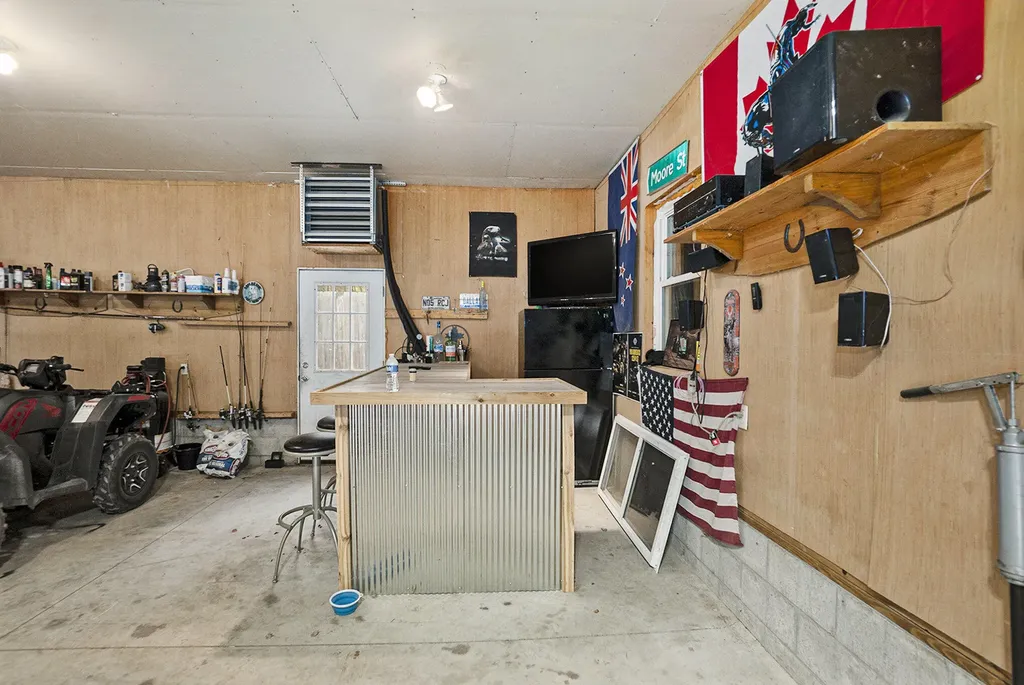 2697 N 176th Avenue Leavitt Township MI 49459