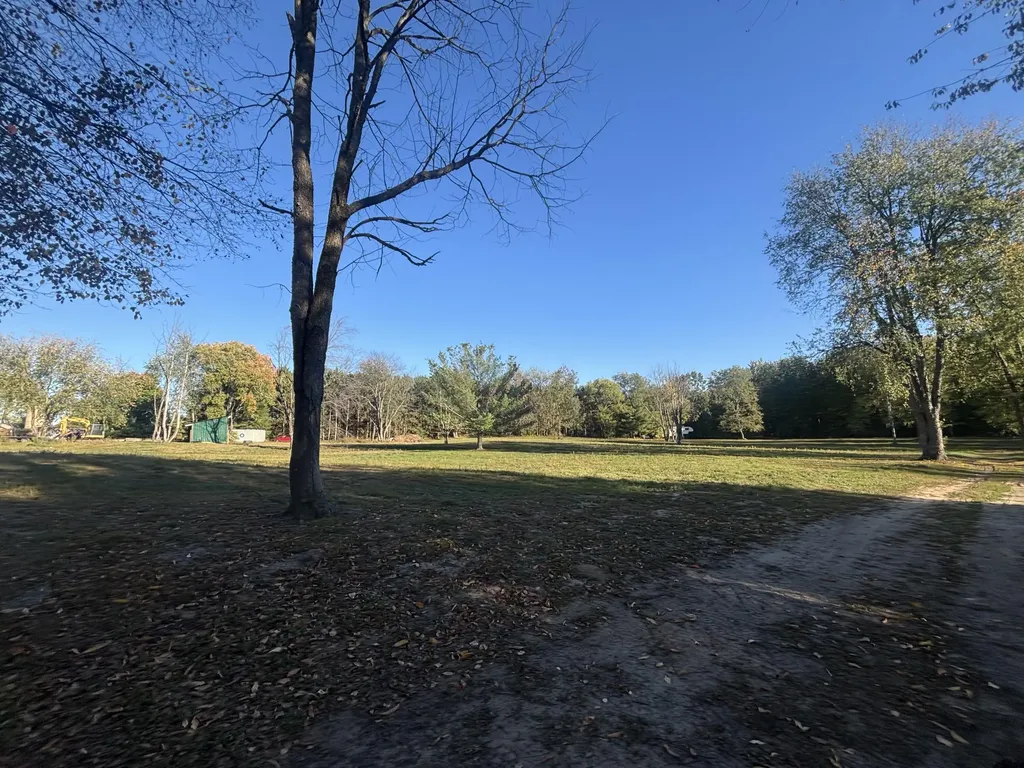 2697 N 176th Avenue Leavitt Township MI 49459