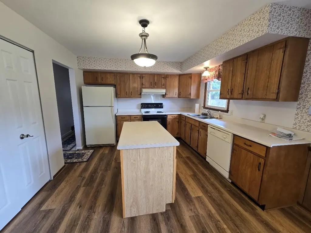 20825 Emerald Lane Green Charter Township MI 49307