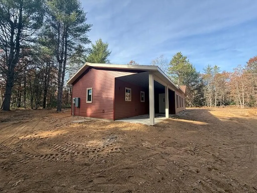 6815 W Dana's Circle Sweetwater Township MI 49304