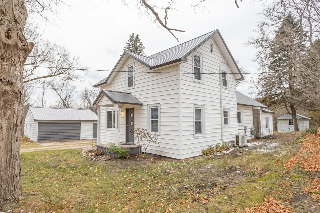 272 S Scott Street Unknown City MI 49336