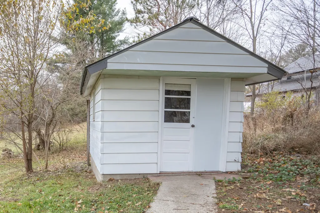 272 S Scott Street Unknown City MI 49336