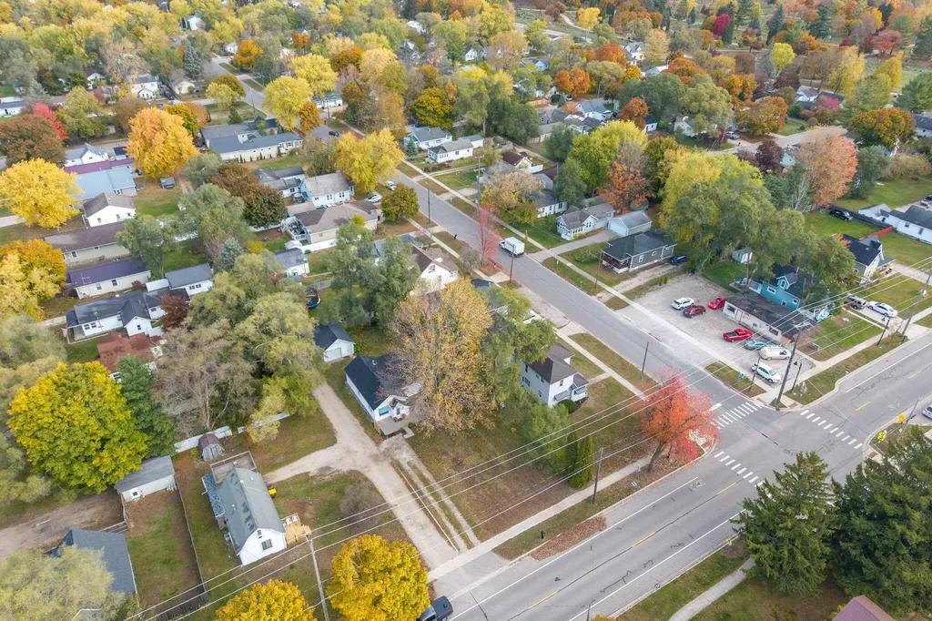 1208 W Broadway Street Mt. Pleasant City MI 48858