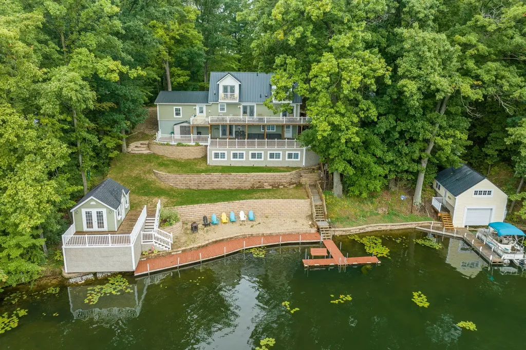 506 Mclachlan Point Evart Township MI 49631