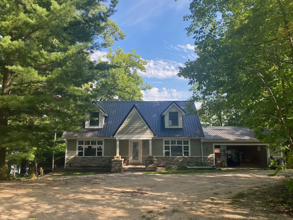 506 Mclachlan Point Evart Township MI 49631