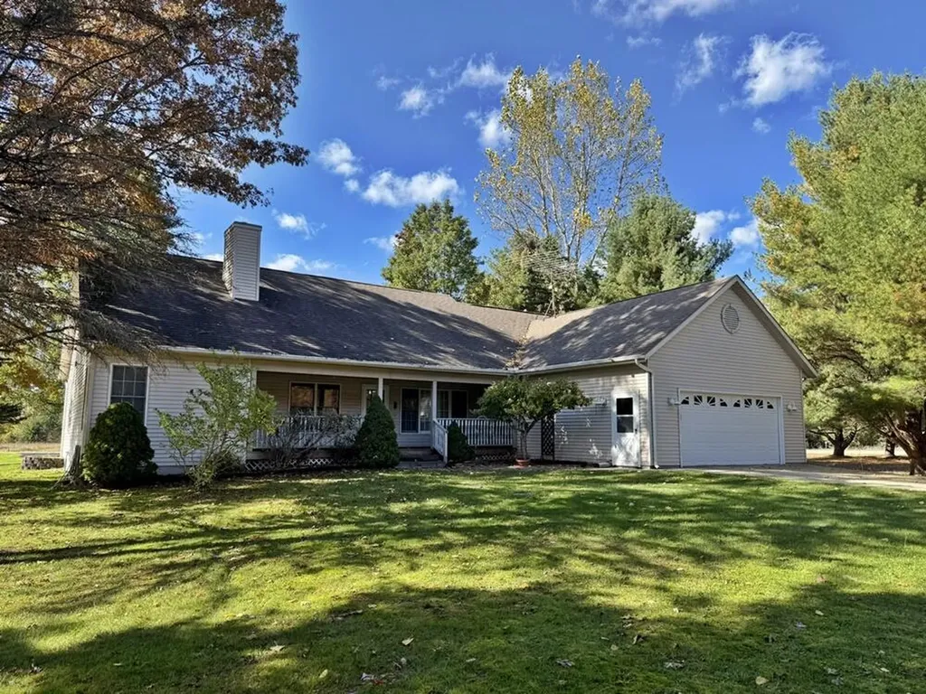 7600 Ryans Run Morton Township MI 49346