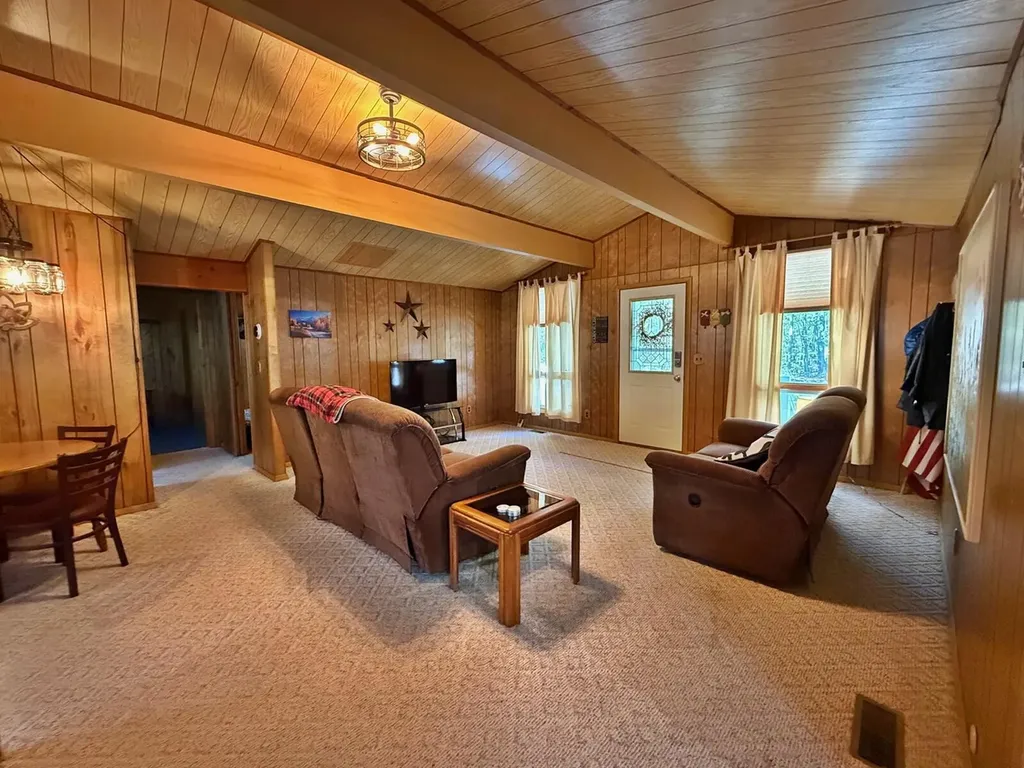 11167 Birwood Drive Morton Township MI 49346