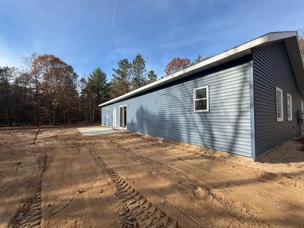 6710 W Dana's Circle Sweetwater Township MI 49304