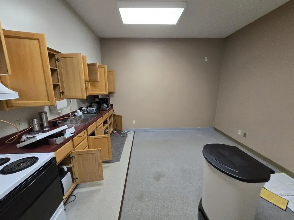 219 E Church Avenue Reed City City MI 49677