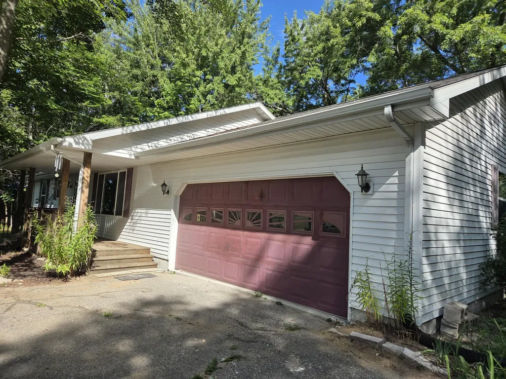 4790 4th Street Unknown City MI 49305