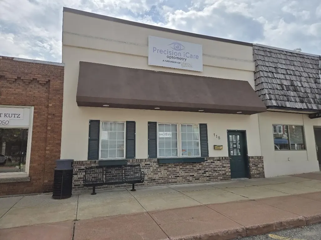 115 W Upton Avenue Reed City City MI 49677
