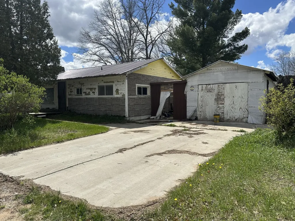 5967 S Forman Road Webber Township MI 49304