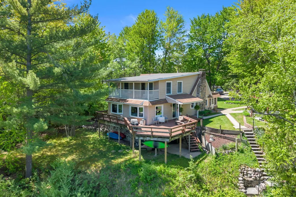 12260 183rd Avenue Big Rapids Charter Township MI 49307